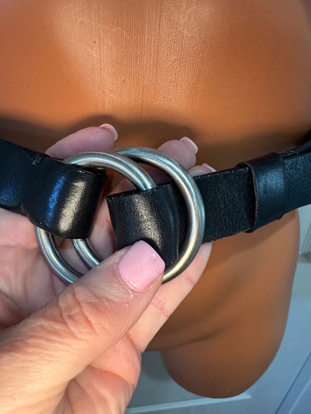 ANN TAYLOR Black Leather Ring Belt Silver Tone Hardware L Large $75 EUC KL